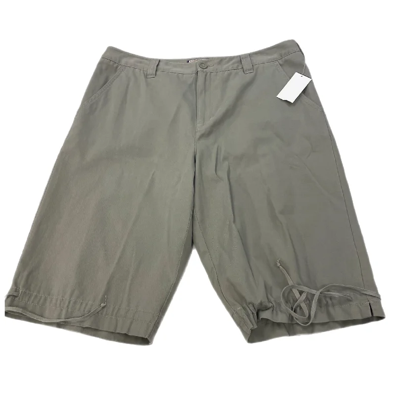 Simple Style Shorts By Caribbean Joe In Green, Size: 14
